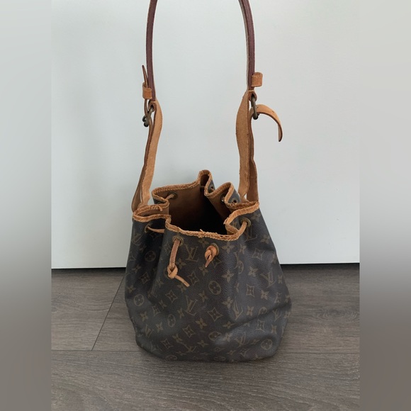 Authentic Louis Vuitton bag handbag shopper tote leather monogram brown tan LV - Picture 2 of 16